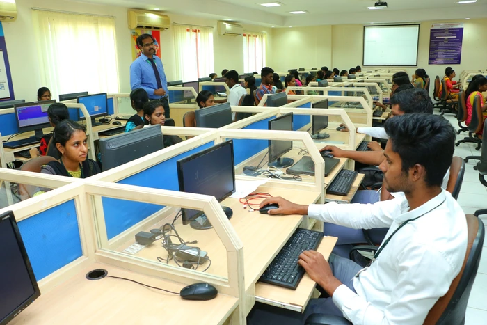 Students are getting the practical learning and guidance from the faculty at SMVEC